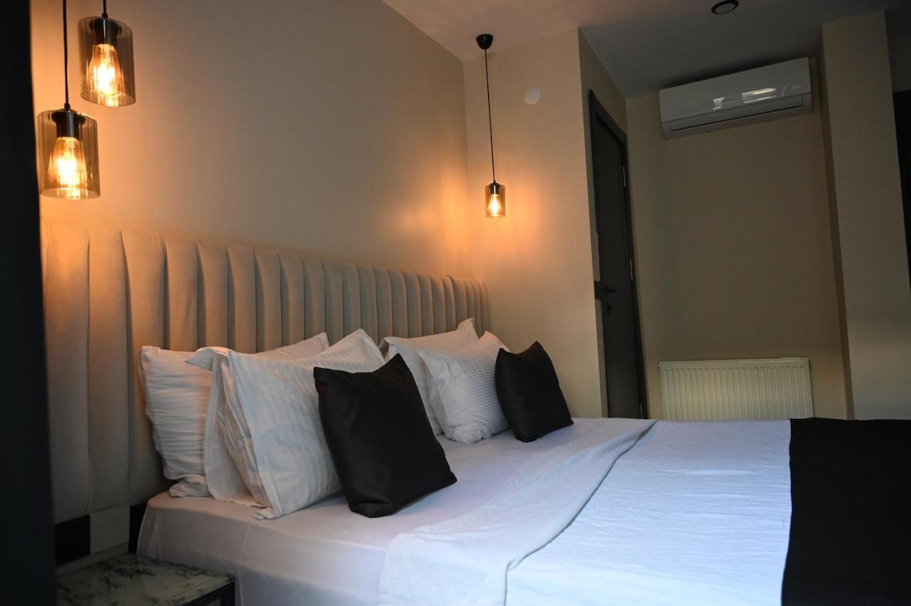 Main Airport Hotel Arnavutkoy Bagian luar foto